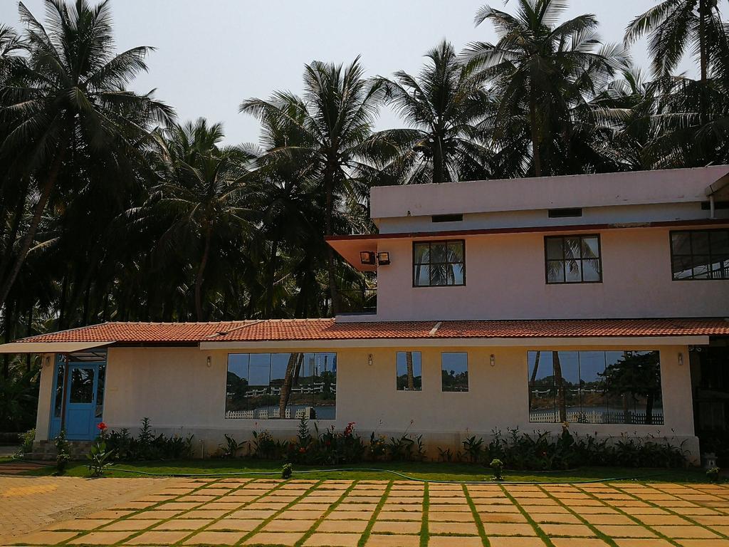 Nisarga Nirvana River House Mangalore Ngoại thất bức ảnh