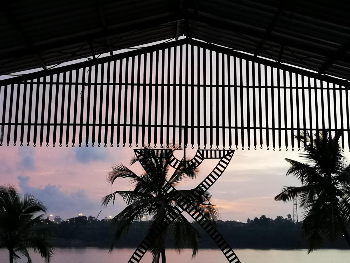 Nisarga Nirvana River House Mangalore Ngoại thất bức ảnh